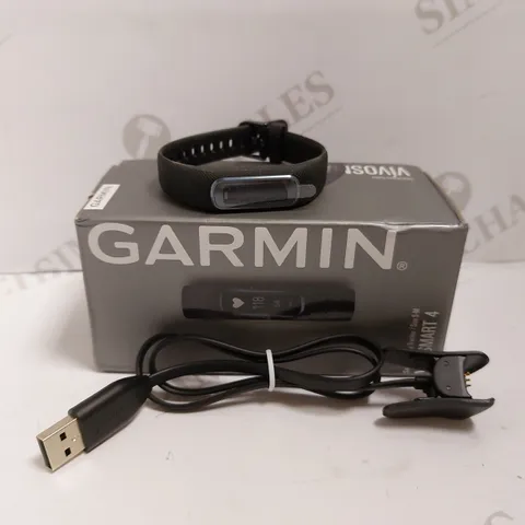 BOXED GARMIN VIVOSMART 4 WATCH - SIZE S/M