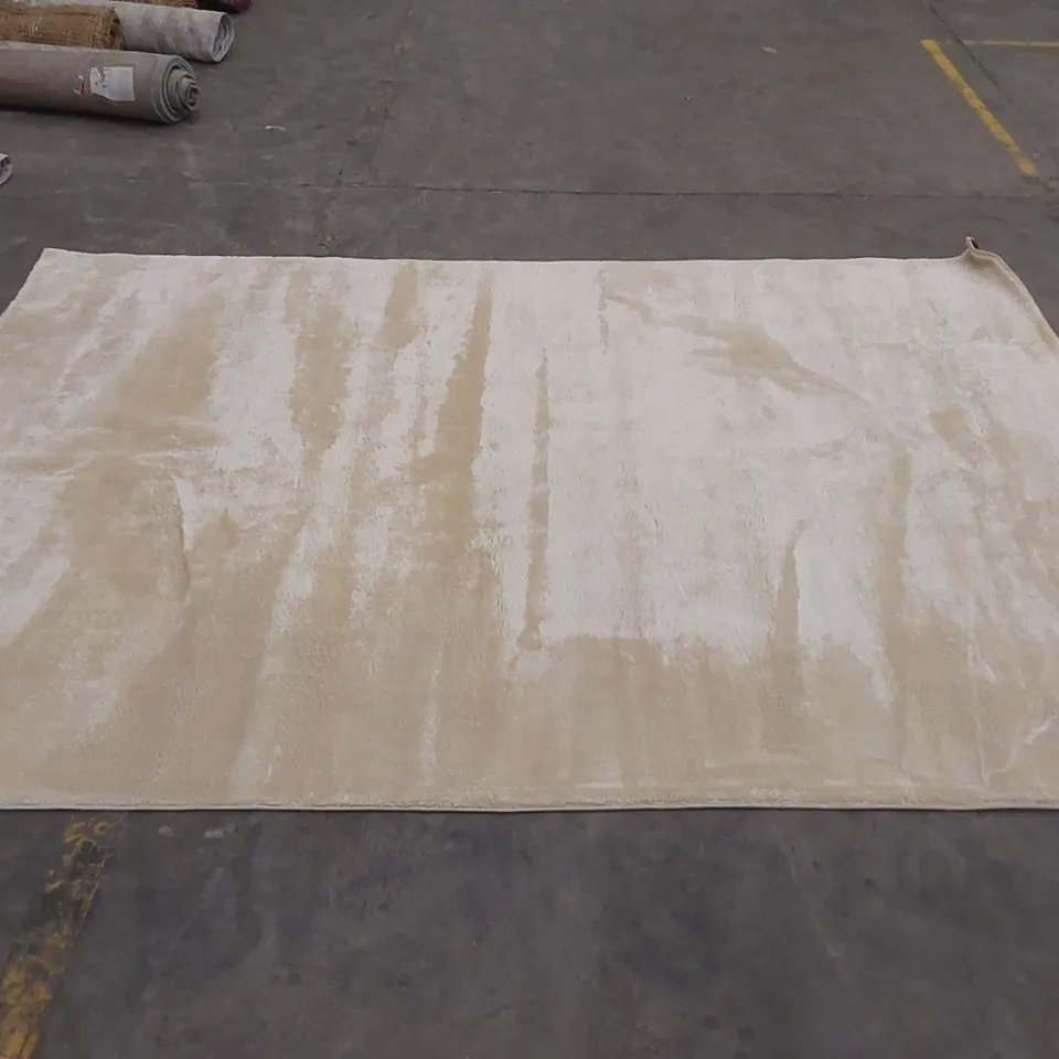 KAZIMER SOLID COLOUR MACHINE WOVEN RUG // SIZE: 240 X 340cm