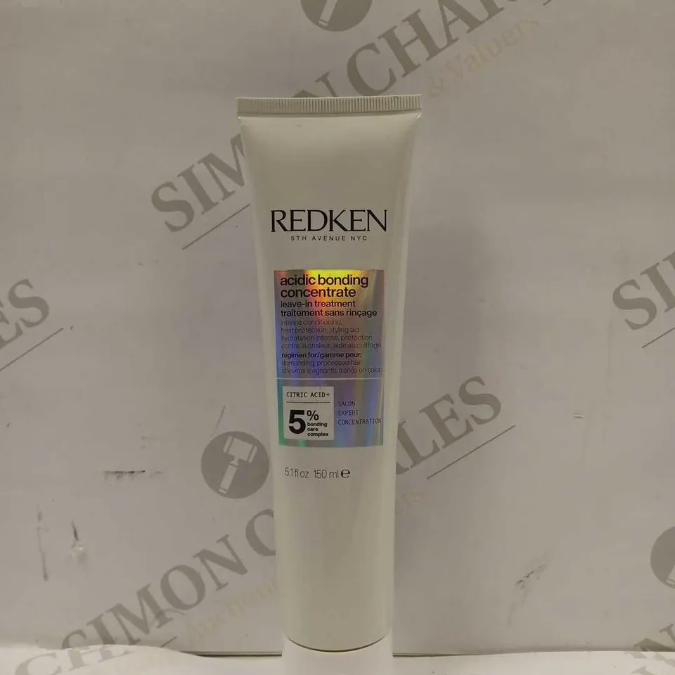 REDKEN LEAVE-IN TREATMENT, REPAIRS & PROTECTS COLOUR-TREATED HAIR ACIDIC PERFECTING CONCENTRATE - 150 ML