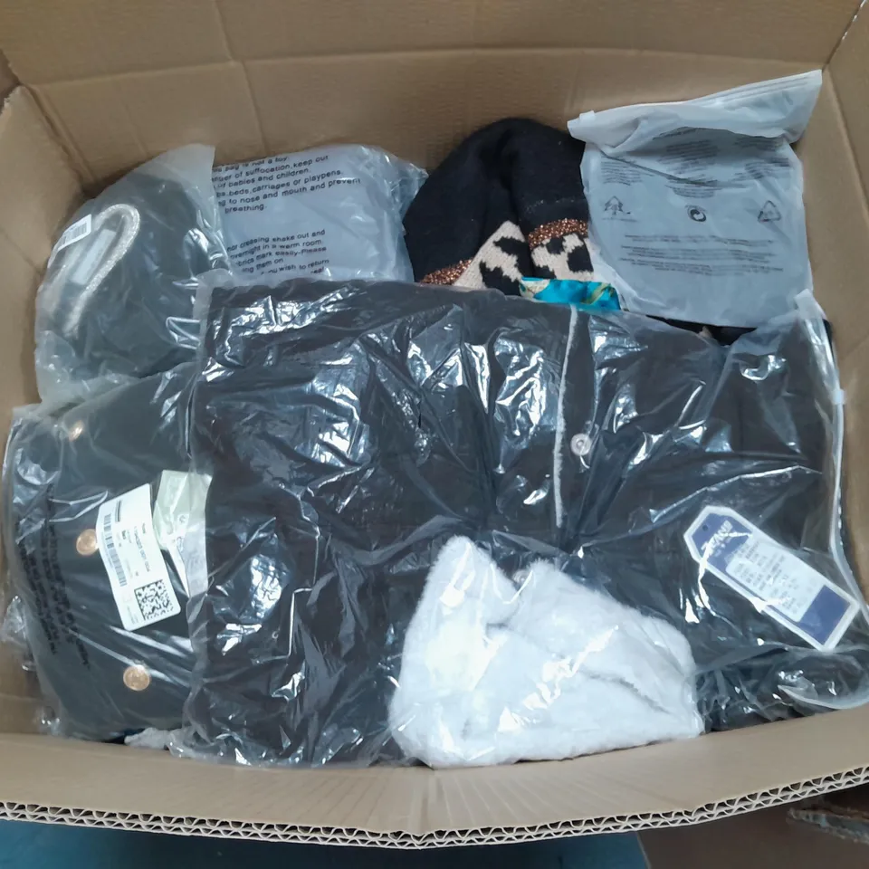 LARGE QUANTITY OF ASSORTED CLOTHING ITEMS TO INCLUDE NEXT, SHEIN AND BOOHOO