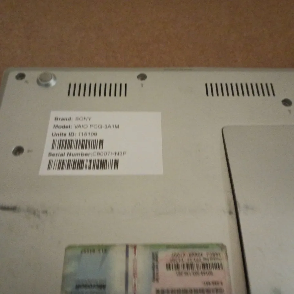 SONY VAIO LAPTOP (MODEL PCG-341M)