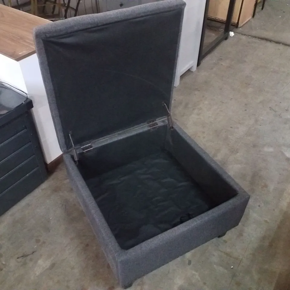 70.5CM WIDE TUFTED SQUARE OTTOMAN WITH STORAGE