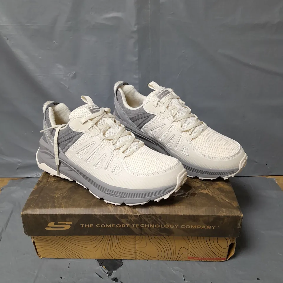 SKECHERS OUTDOOR CASCADE TRAINERS - NATURAL - SIZE 7