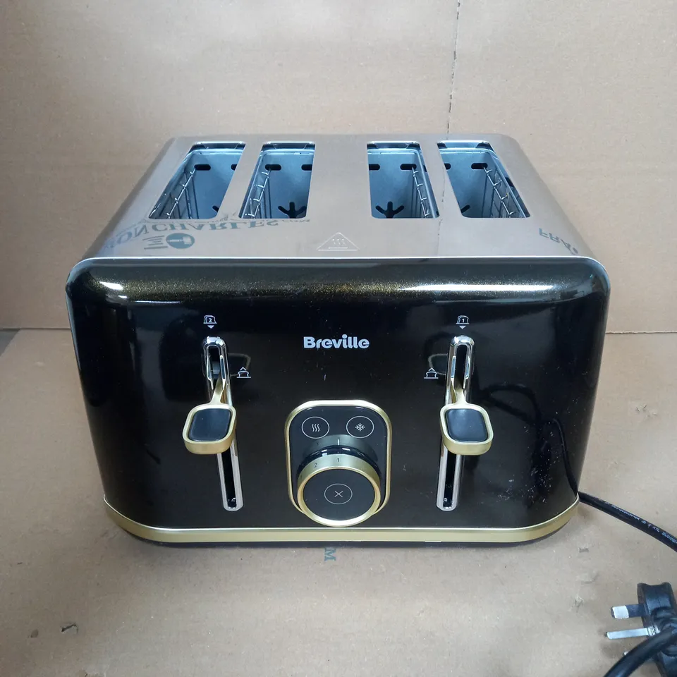 BOXED BREVILLE AURA TOASTER