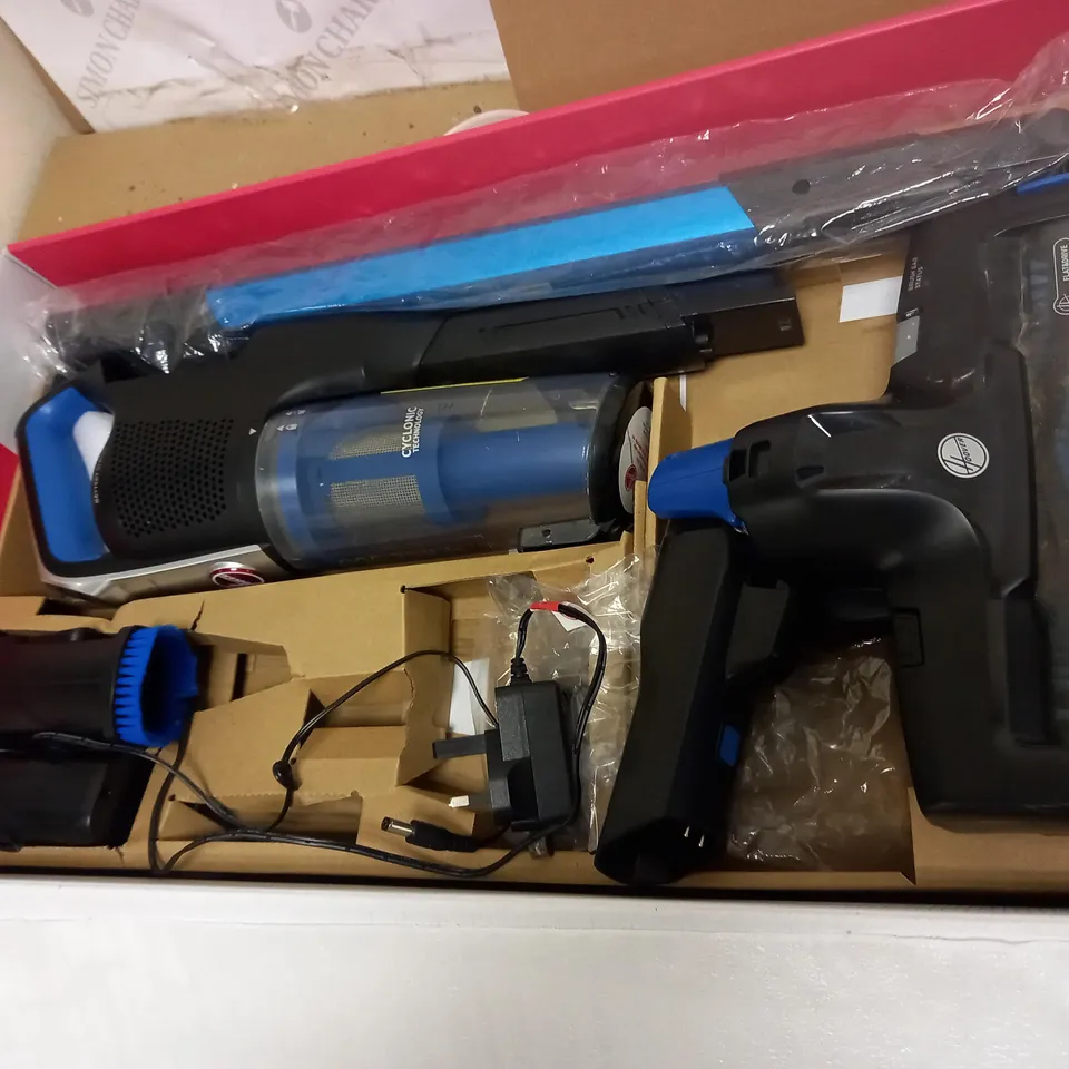 HOOVER CORDLESS PET VACUUM 
