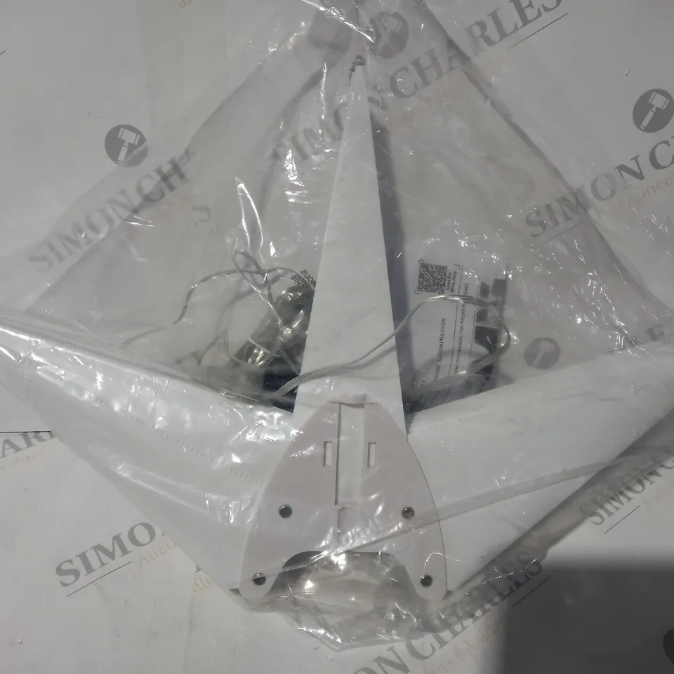 BOXED PACIFIC ACCENTS STAR BURST LIGHT