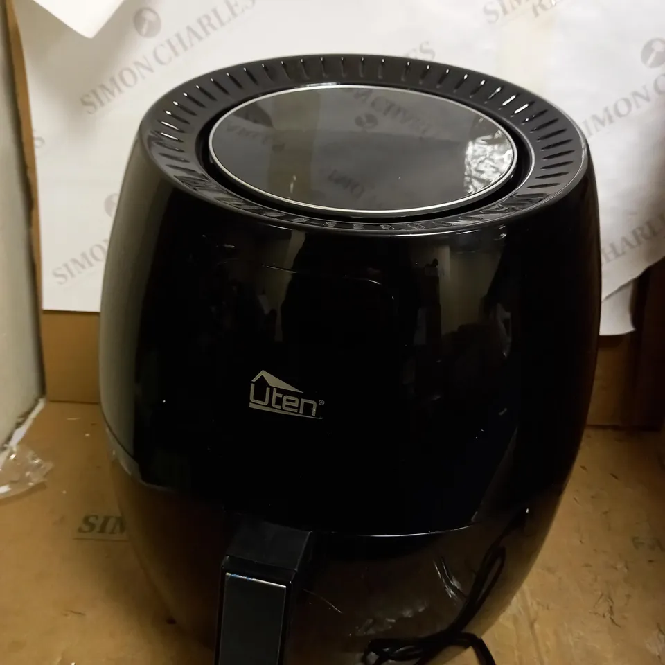 UTEN POWER AIR FRYER WITH DIGITAL DISPLAY