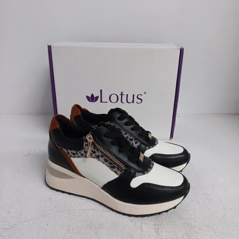 LOTUS MOORE ULS618 BLACK/WHITE – UK4 (EU36) WOMEN’S SHOES