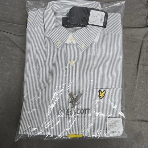 BAGGED LYLE & SCOTT STRIPE OXFORD SHIRT – GUN METAL & WHITE – UK M