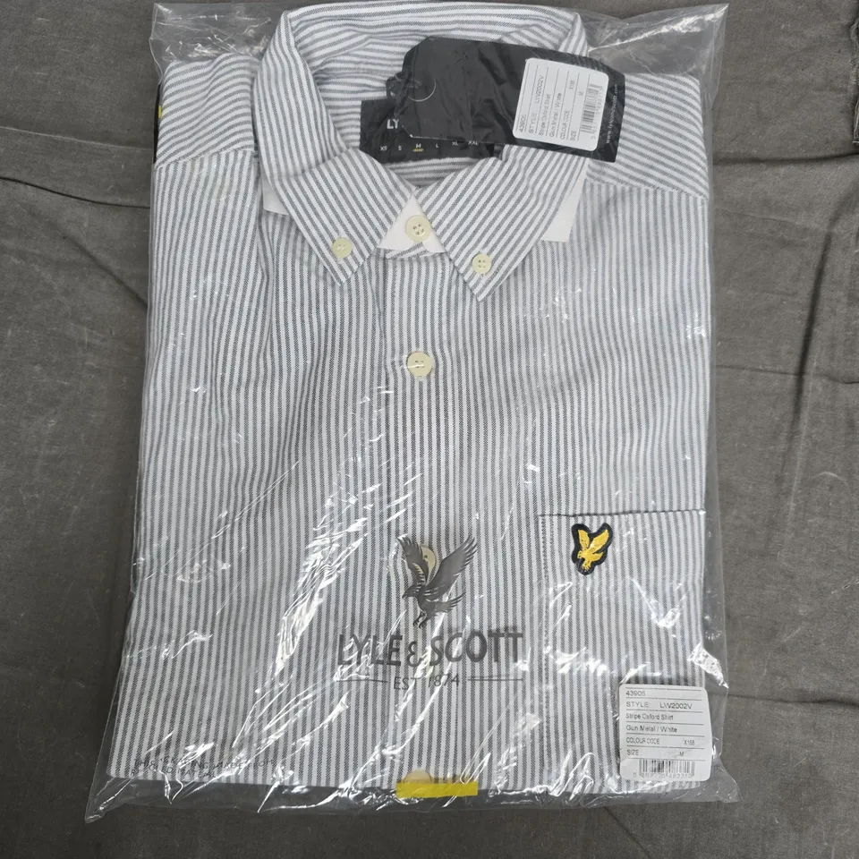 BAGGED LYLE & SCOTT STRIPE OXFORD SHIRT – GUN METAL & WHITE – UK M