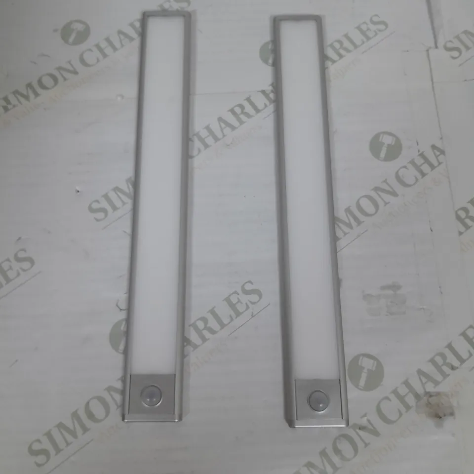 SET OF 2 SFIXX USB RECHARGEABLE MOTION SENSOR LIGHTS IN SILVER