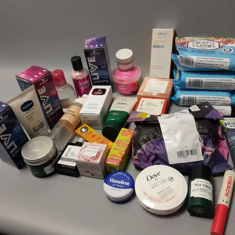 LOT OF BEAUTY ITEMS TO INCLUDE SHWARZKOPF TEMPORARY COLOUR DROPS, ETC