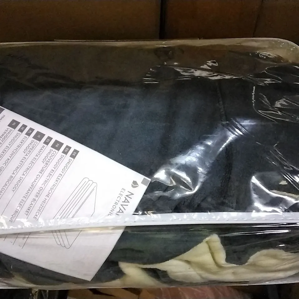 NAVARIS SNUGGY ELECTRIC OVER-BLANKET