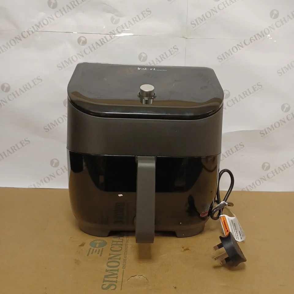 INSTANT POT VORTEX PLUS AIRFRYER