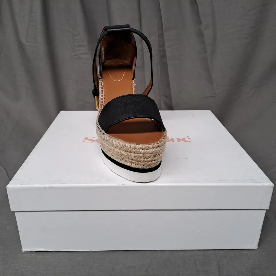 BOXED PAIR OF SEE BY CHLOE OPEN TOE PLATFORM HIGH WEDGE SANDALS IN BLACK EU SIZE 40