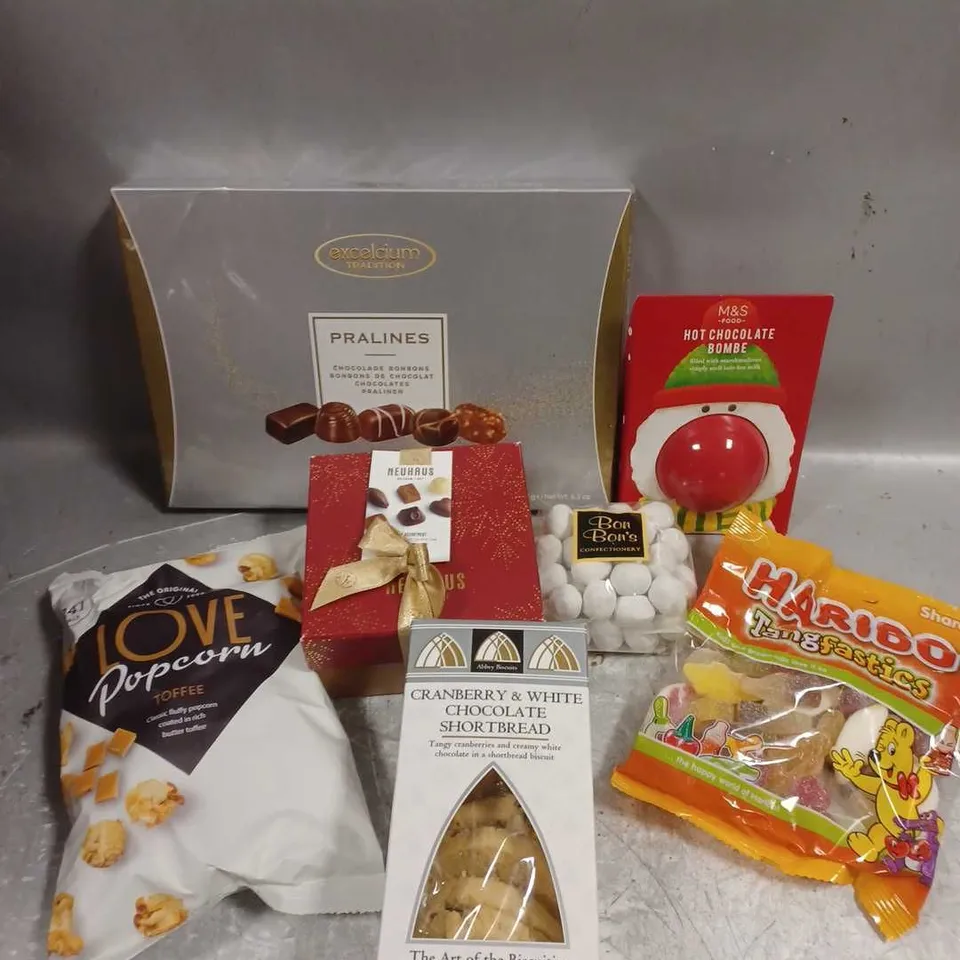 APPROXIMATELY 10 ASSORTED FOOD/DRINK PRODUCTS TO INCLUDE LOVE POPCORN, TOFFEE BON BONS, ABBEY BISCUITS ETC 