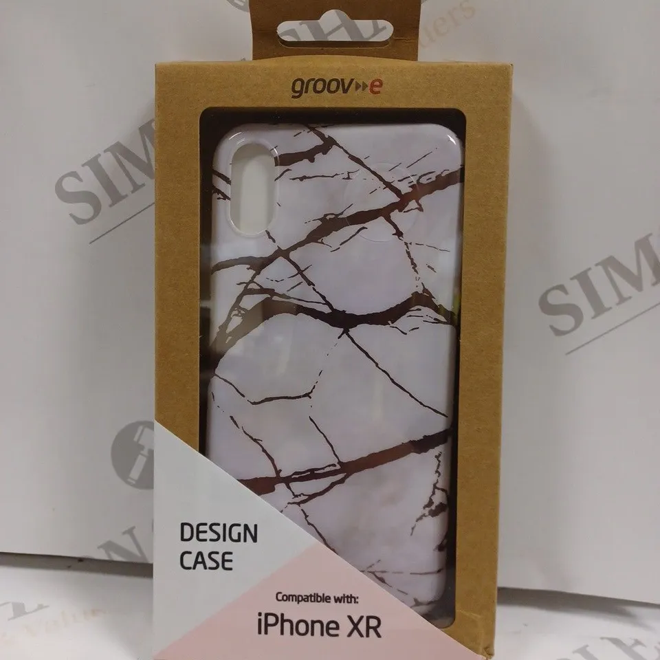 LOT OF APPROXIMATELY 100 GROOVE MARBLE DESIGN CASE FOR IPHONE XR