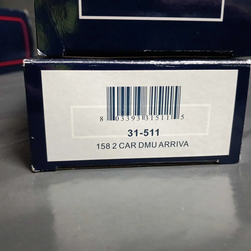 BOXED BACHMANN BRANCH-LINE MODEL RAILWAYS ARRIVA 2-CAR DMU 1:76/00