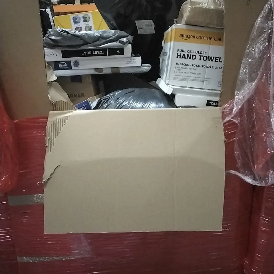 PALLET OF HOUSEHOLD ITEMS TO INCLUDE BABY DOLL,DANCE MAT,PARTY SPEAKER,DEFINITION HOME GAMING MACHINE AND OTHER ASSORTED ITEMS...