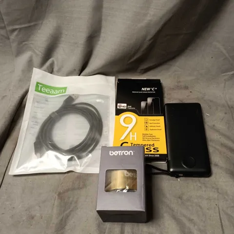 APPROXIMATELY 20 ASSORTED HOUSEHOLD ITEMS TO INCLUDE SPEAKER, POWER BANK, GLASS SCREEN PROTECTOR, CABLES ETC