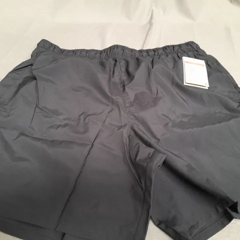 NIKE BLACK SHORTS - LARGE