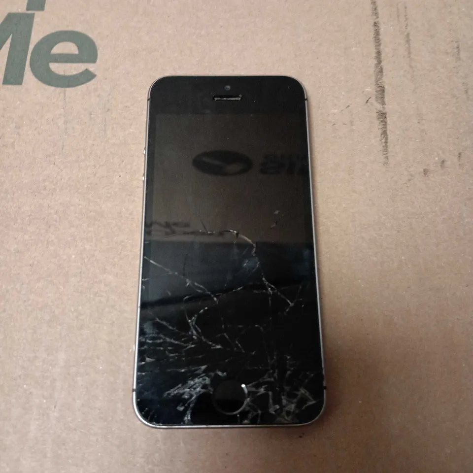 APPLE IPHONE SE A1723