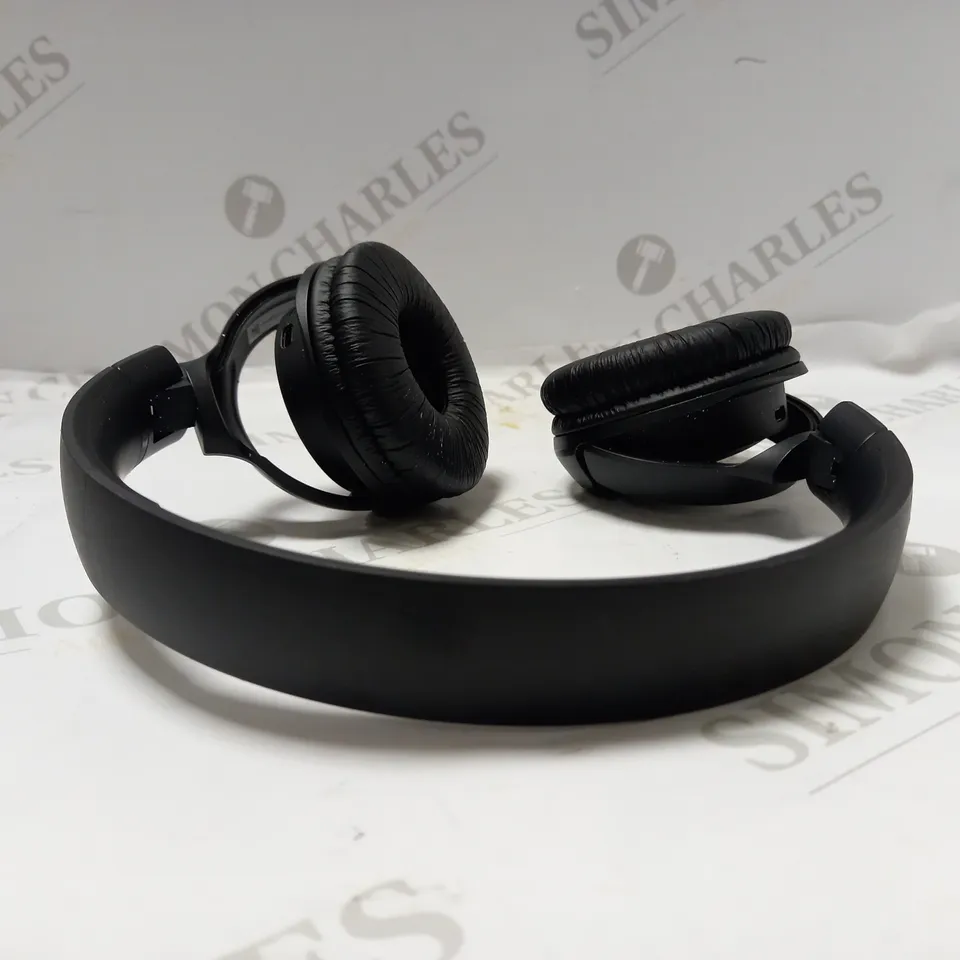 JBL TUNE510BT - WIRELESS OVER-EAR HEADPHONES