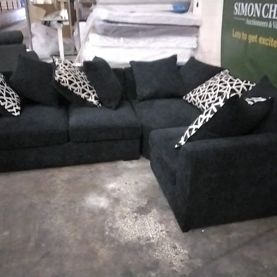 QUALITY DESIGNER BARCELONA BLACK FABRIC OVERSIZED SECTIONAL SOFA. 