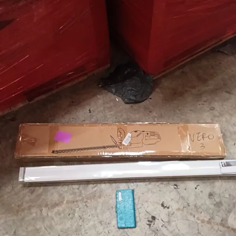 PALLET OF ASSORTED ITEMS TO INCLUDE - CHAINSAW, CURTAIN RAILS, PHONE CASE