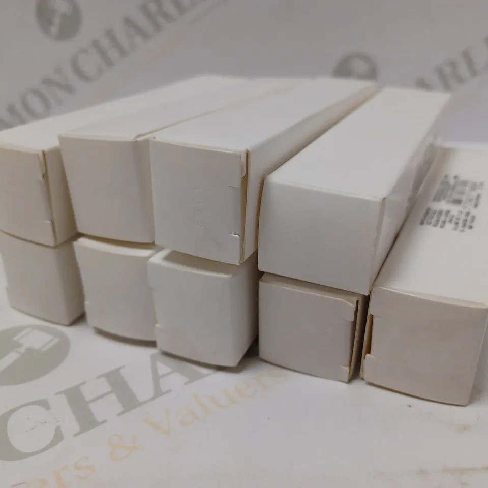 LOT OF APPROX 9 GIVENCHY LIPSTICKS TO INCLUDE ADDICTED TO ROSE, WANTED CORAL, BOYISH ROSE, ETC 