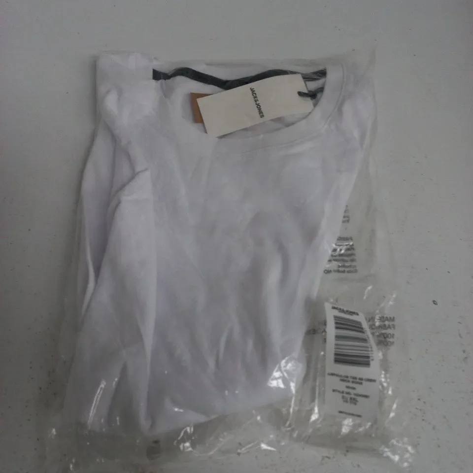 JACK & JONES WHITE CREW NECK T-SHIRT –  2XL