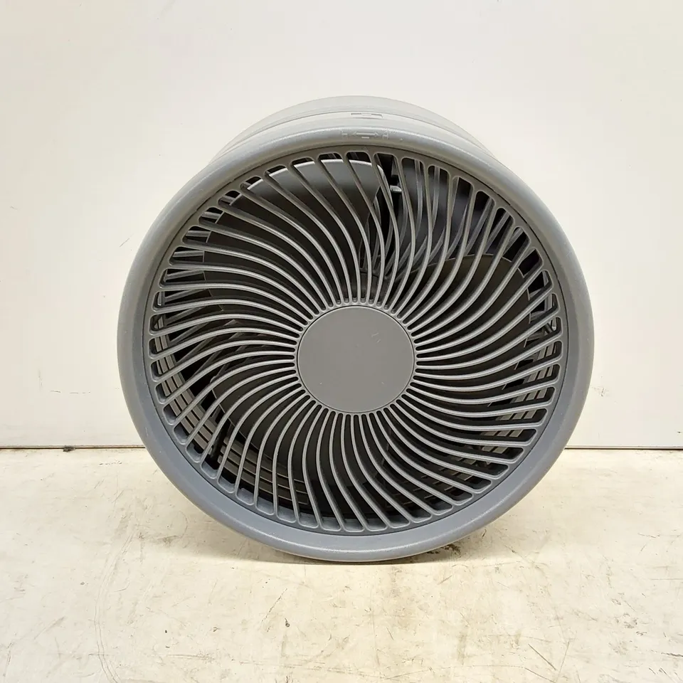 BAGGED BELL & HOWELL RECHARGEABLE EXTENDABLE DESK & FLOOR FAN IN GREY (1 ITEM)