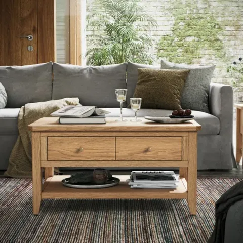 BOXED BROMLEY II COFFEE TABLE - TRADITIONAL OAK (1 BOX)