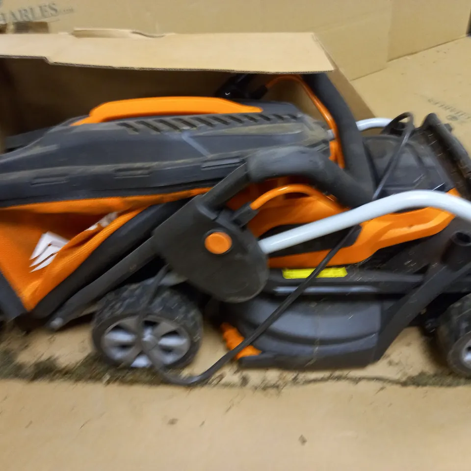 YARD FORCE 40V CORDLESS LAWNMOWER
