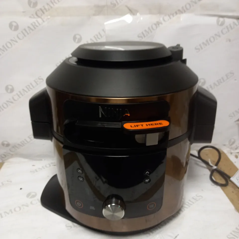 NINJA FOODI MAX SMARTLID MULTI-COOKER COPPER/BLACK