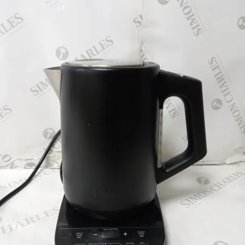 NINJA KT200UK KETTLE IN BLACK
