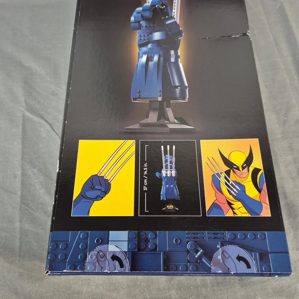 BOXED MARVEL STUDIOS X-MEN 97 WOLVERINE ADAMANTIUM CLAWS