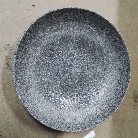 BOXED CHURCHILL EVOLVE BOWLS APPROXIMATELY 12