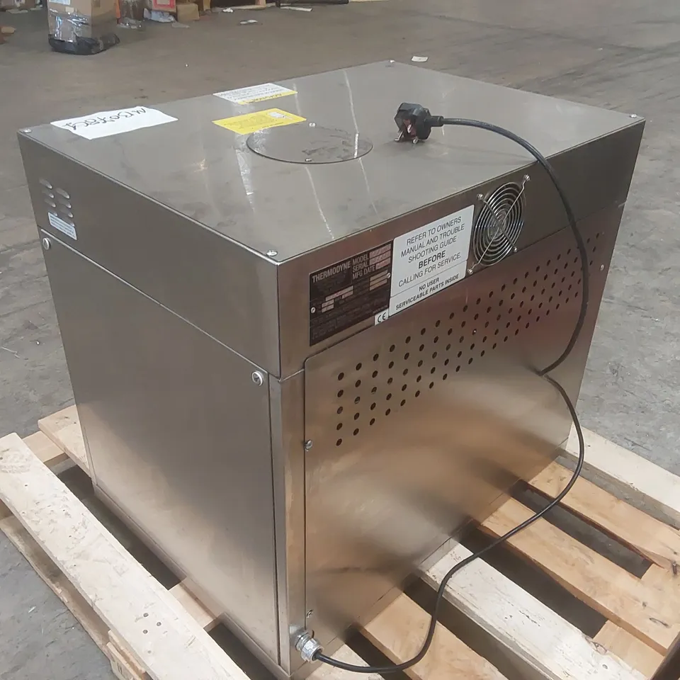 THERMODYNE 700NDNL COMMERCIAL COOK AND HOLD OVEN