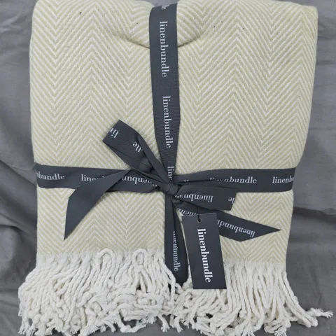 LINENBUNDLE COTTON HERRINGBONE THROW – OATMEAL, 130 X 170 CM