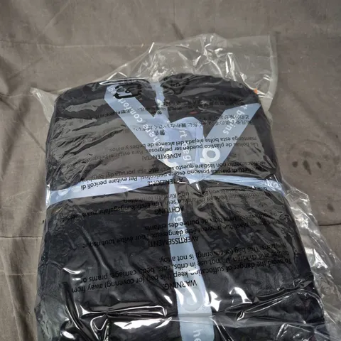 OODIE OVERSIZED WEARABLE BLANKET 