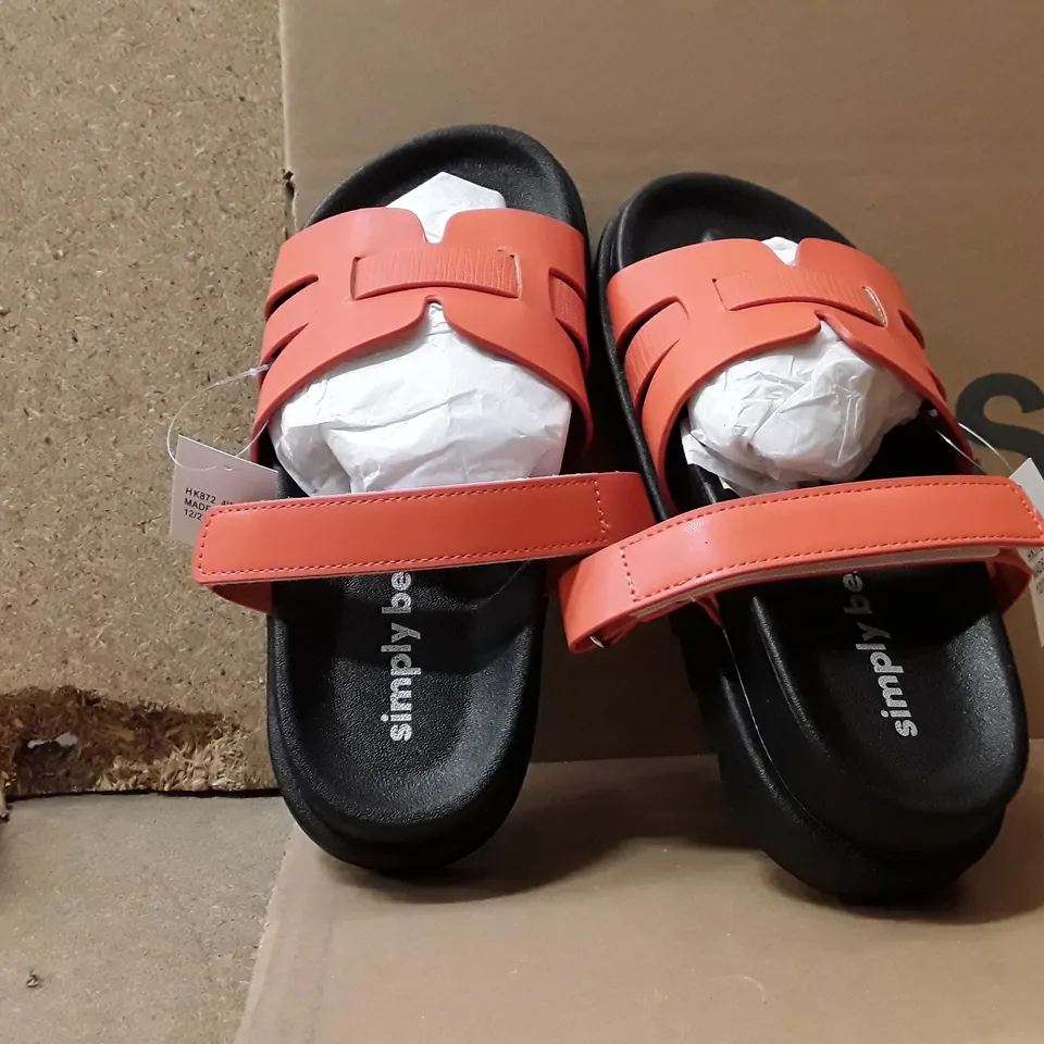 BOXED BRAND NEW SIMPLY BE PARRY WIDE SLIPPERS/SCANDALS SIZE 4 BLACK AND ORANGE COLOUR APPROXIMATELY 6 PAIRS