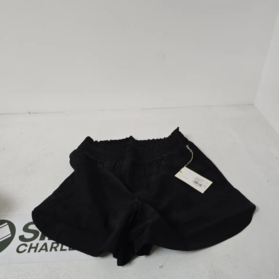 BOX OF APPROXIMATELY 9 X A NEW DAY BLACK SHORTS - SIZE S