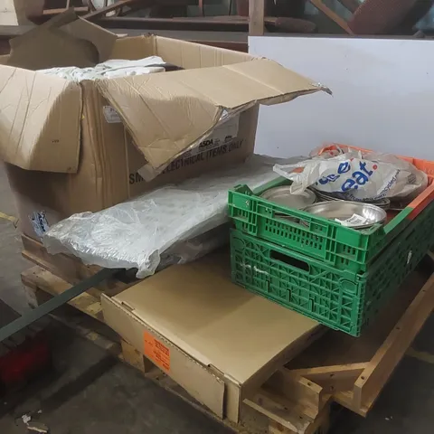 PALLET CONTAINING A LARGE QUANTITY OF ASSORTED CATERING ITEMS ECT