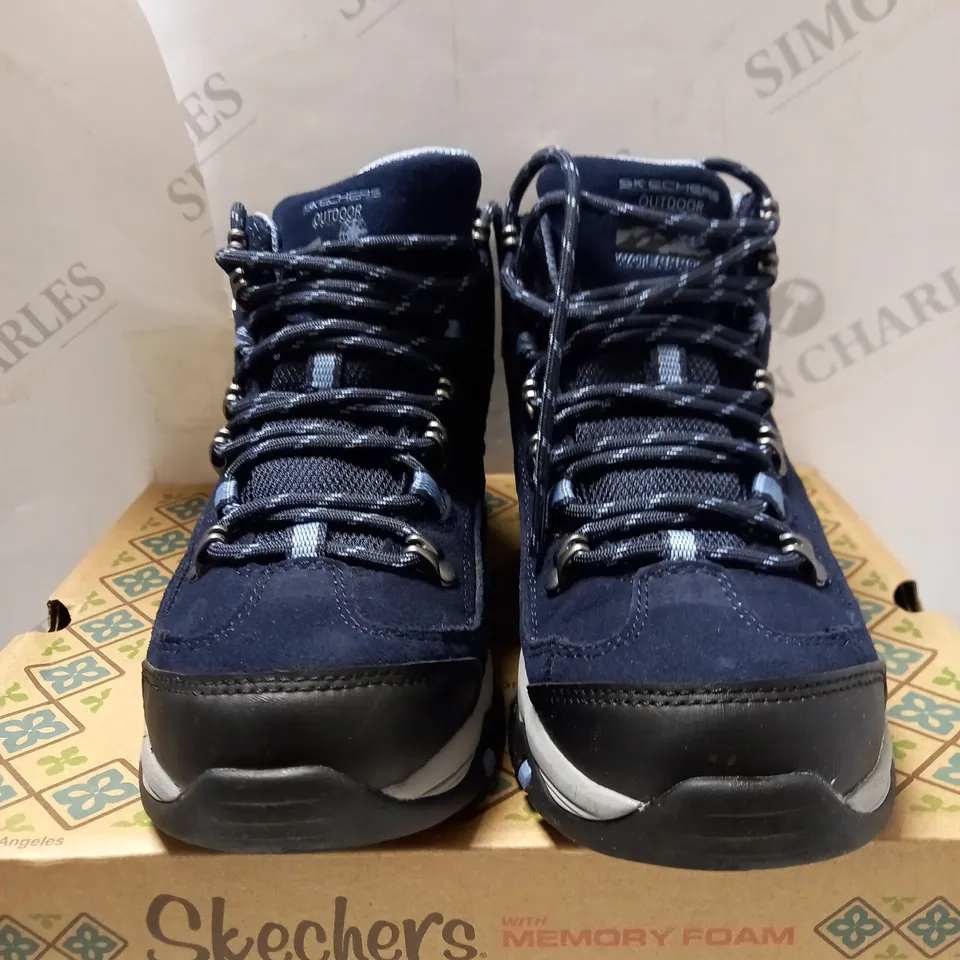 SKECHERS ALPH WATERPROOF NAVY BOOTS - SIZE 3