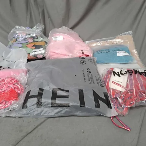 BOX OF ASSORTED CLOTHING ITEMS IN VARIOUS COLOURS, SIZES AND STYLES