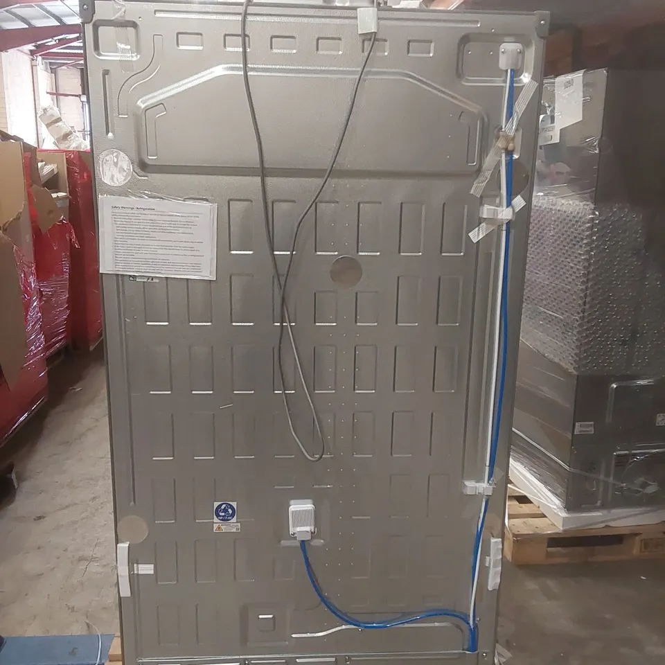 LG GSLD81PZRD 635L UVNANO™ AMERICAN STYLE FRIDGE FREEZER, SILVER