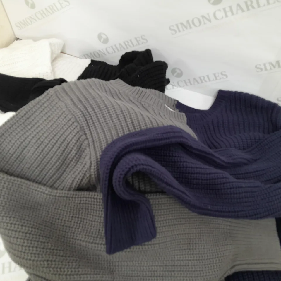 BOX OF ASSORTED JUMPERS DIFFERENT COLOURS AND SIZES 
