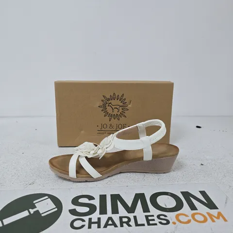 JO & JOE BLOOMSBURY BEIGE WOMEN'S SANDALS – UK 7