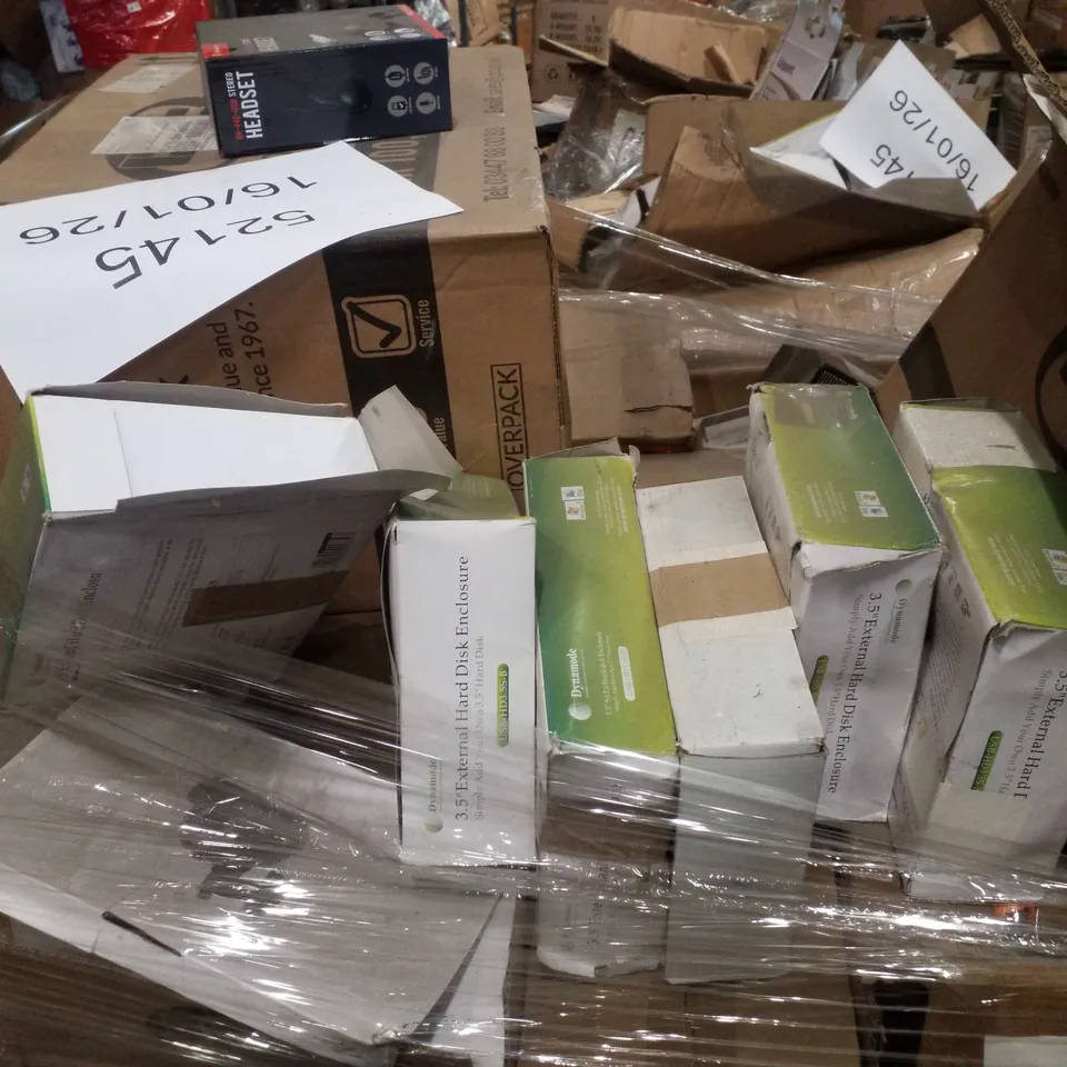 PALLET CONTAINING ASSORTED IT & NETWORKING PRODUCTS INCLUDING HEADSETS, 3.5" EXTERNAL HARD DISK ENCLOSURE, HDMI 2.0 AUDIO VIDEO CABLE & WIRELESS KEYBOARD AND MOUSE COMBOS